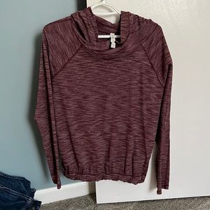 LuluLemon Pull-Over